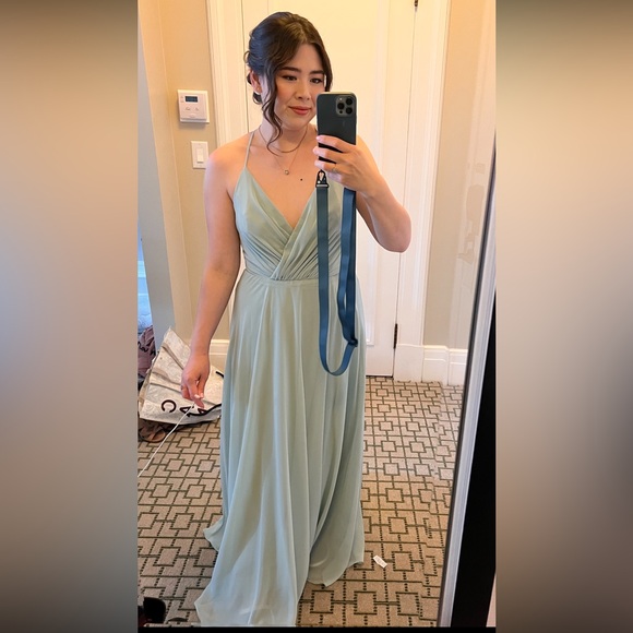 David’s Bridal Bridesmaid Dress size 10 Dusty Sage - Picture 4 of 4